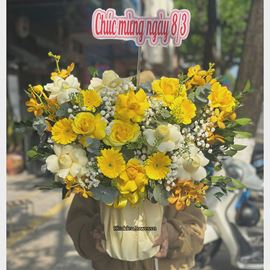 Giỏ hoa chúc mừng tone hồng mix đồng tiền - HG1031